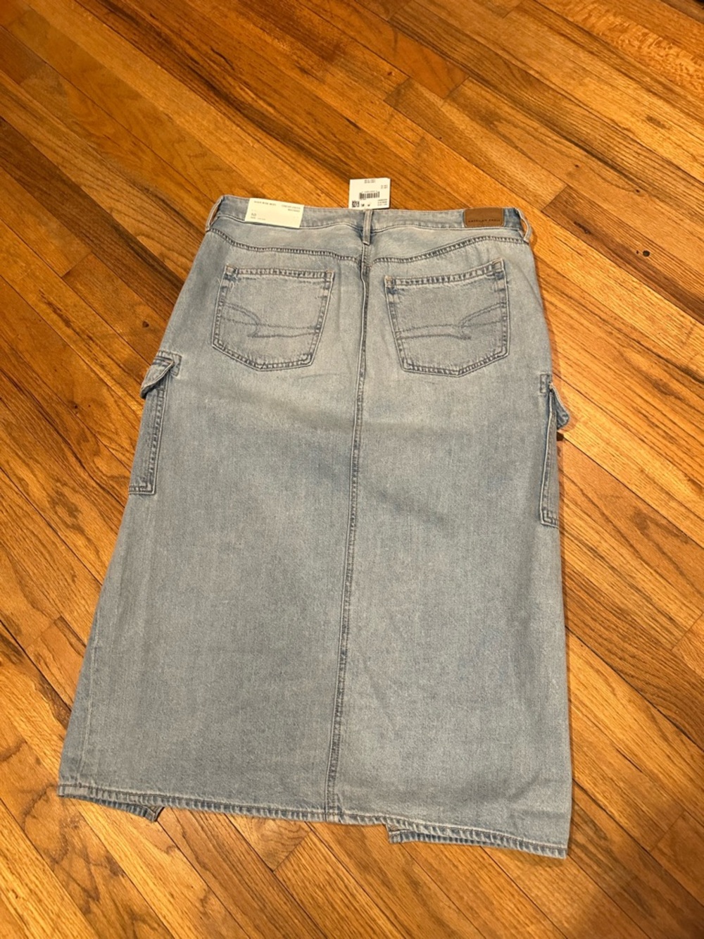 American Eagle Outfitters Light Blue Denim Cargo Skirt - Men Jeans Relaxed - Picture 2 of 4